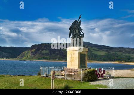 Célèbre monument de guerre à Glenelg près de Shiel Bridge. Glenelg, Morvich. WESTERN Highlands, Écosse., Royaume-Uni Banque D'Images