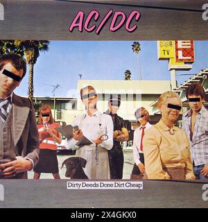 AC / DC Dirty Deeds Done Dirt Cheap - couverture de disque vinyle Vintage Banque D'Images