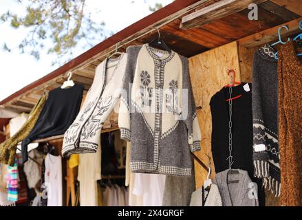 Produits tricotés faits à la main, Zlatibor - Serbie Banque D'Images