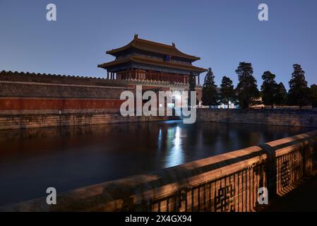 Porte de sortie nord de la Cité interdite (Musée du Palais) à Pékin, Chine le 18 avril 2024 Banque D'Images