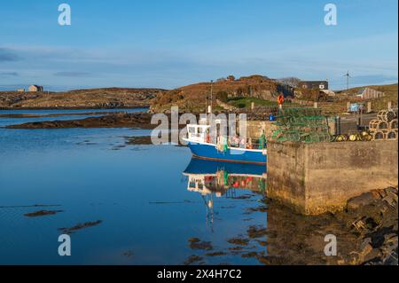 Northbay Harbour sur l'île des Hébrides extérieures de Barra, Écosse Banque D'Images