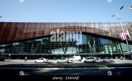 Novi Sad, le chemin de fer Budapest-Belgrade, est l'un des projets phares de l'Initiative ceinture et route de la Chine. Le long d'environ 80 km. 19 mars 2022. La gare de Belgrade est photographiée à Belgrade, Serbie, le 29 avril 2024. Le chemin de fer Budapest-Belgrade est l'un des projets phares de l'Initiative ceinture et route de la Chine. Le tronçon ferroviaire Belgrade-Novi Sad, long d'environ 80 km, a été mis en service le 19 mars 2022. Crédit : Li Ying/Xinhua/Alamy Live News Banque D'Images