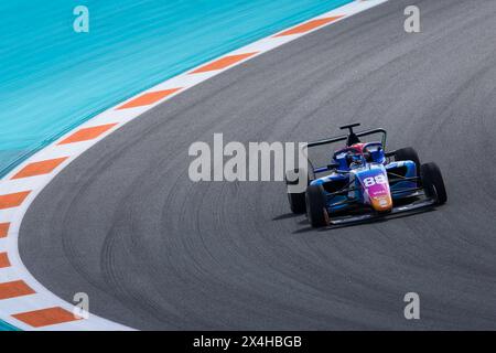 Miami, Etats-Unis. 03 mai 2024. Lors de la 2ème manche du Championnat F1 Academy 2024 du 3 au 5 mai 2024 sur l'Autodrome international de Miami, à Miami, États-Unis d'Amérique - photo Eric Alonso/DPPI crédit : DPPI Media/Alamy Live News Banque D'Images