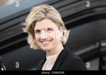 Adélaïde, Australie. 03 mai 2024. Lena Ströbele, directrice générale du groupe Naval Vessel Lürssen (NVL), au chantier naval d'Osborne. Le voyage d'une semaine du ministre des Affaires étrangères, M. Baerbock, en Australie, en Nouvelle-Zélande et aux Fidji, sera axé sur la politique de sécurité et la protection du climat. Crédit : Sina Schuldt/dpa/Alamy Live News Banque D'Images