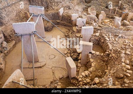 Gobekli Tepe site archéologique néolithique datant de 10 millénium av. J.-C., grandes structures circulaires avec des piliers de pierre massifs, Potbelly Hill Banque D'Images