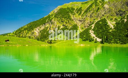 Unterer Gaisalpsee, Allgaeu Alpes, Allgaeu, Bavière, Allemagne Banque D'Images