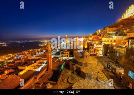 Mardin vieille ville au coucher du soleil, Mardin, Turquie Banque D'Images