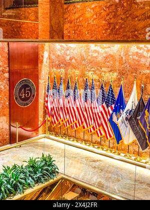 Trump Tower, 5th Ave, Midtown Manhattan, New York Banque D'Images