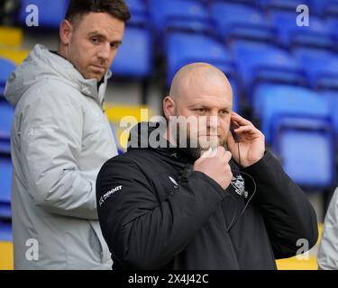 Warrington, Royaume-Uni. 31 août 2023. Simon Grix, entraîneur-chef du Hull FC teste ses communications avant le match de la Betfred Super League Round 10 Warrington Wolves vs Hull FC au Halliwell Jones Stadium, Warrington, Royaume-Uni, le 3 mai 2024 (photo Steve Flynn/News images) à Warrington, Royaume-Uni le 31/08/2023. (Photo par Steve Flynn/News images/SIPA USA) crédit : SIPA USA/Alamy Live News Banque D'Images