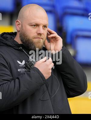 Warrington, Royaume-Uni. 31 août 2023. Simon Grix, entraîneur-chef du Hull FC teste ses communications avant le match de la Betfred Super League Round 10 Warrington Wolves vs Hull FC au Halliwell Jones Stadium, Warrington, Royaume-Uni, le 3 mai 2024 (photo Steve Flynn/News images) à Warrington, Royaume-Uni le 31/08/2023. (Photo par Steve Flynn/News images/SIPA USA) crédit : SIPA USA/Alamy Live News Banque D'Images