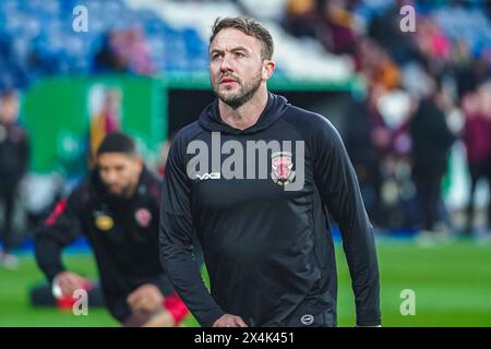 Huddersfield, Yorkshire, Royaume-Uni. 3 mai 2024. Super League Rugby : Huddersfield Giants vs Salford Red Devils au stade John Smith. Échauffement de RYAN BRIERLEY avant match. Crédit James Giblin/Alamy Live News. Banque D'Images