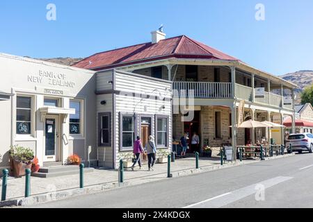 Dunstan House and Cafe Clyde, Sunderland Street, Clyde, Central Otago, Otago, île du Sud, Nouvelle-Zélande Banque D'Images