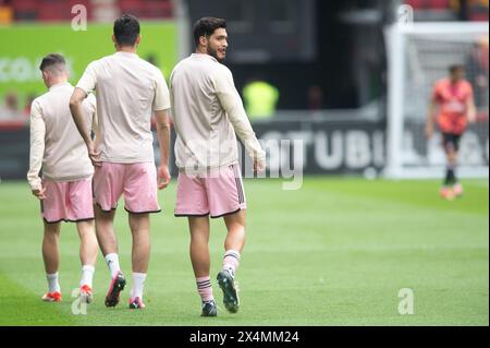 4 mai 2024 ; Gtech Community Stadium, Brentford, Londres, Angleterre; premier League Football, Brentford contre Fulham ; Raul Jimenez de Fulham pendant l'échauffement Banque D'Images