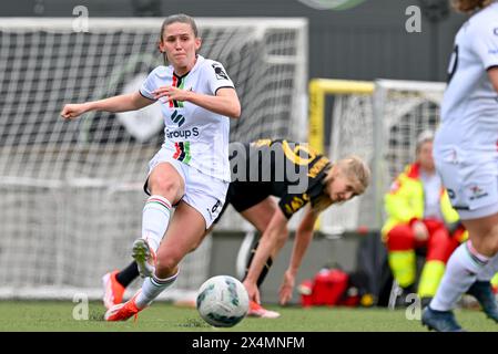 Oud Heverlee, Belgique. 04 mai 2024. Marie Detruyer (8 ans) de l'OHL photographiée lors d'un match de soccer féminin entre Oud Heverlee Leuven et RSC Anderlecht le 7e jour des play offs de la saison 2023 - 2024 de la Super League belge des femmes du Lotto, le samedi 4 mai 2024 à Oud Heverlee, Belgique . Crédit : Sportpix/Alamy Live News Banque D'Images