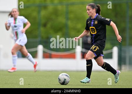 Oud Heverlee, Belgique. 04 mai 2024. Stefania Vatafu (10 ans) d'Anderlecht photographiée lors d'un match de football féminin entre Oud Heverlee Leuven et RSC Anderlecht le 7ème jour des play offs de la saison 2023 - 2024 de la Super League belge Lotto Womens, le samedi 4 mai 2024 à Oud Heverlee, Belgique . Crédit : Sportpix/Alamy Live News Banque D'Images