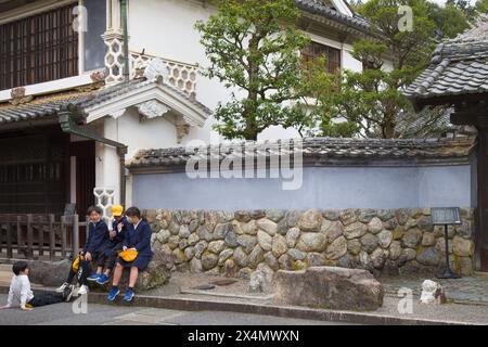 Japon, Shikoku, Uchiko, résidence Honhaga, enfants, personnes, Banque D'Images