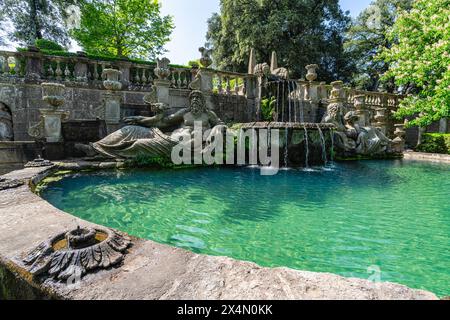 Vue panoramique dans la merveilleuse Villa Lante à Bagnaia, Province de Viterbe, Latium, Italie. Banque D'Images