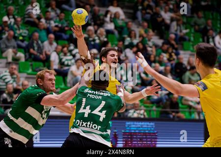 Lisbonne, Portugal. 04 mai 2024. Lisbonne, Portugal, 04 mai 2024 : Filipe Monteiro (26 ABC) en action lors du match Campeonato Nacional entre Sporting CP et ABC au Pavilhao Joao Rocha à Lisbonne, Portugal. (Pedro Porru/SPP) crédit : SPP Sport Press photo. /Alamy Live News Banque D'Images