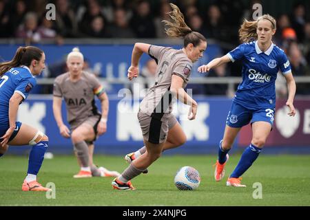 Everton FC v Spurs FC Barclays Womens Super League WALTON HALL PARK STADIUM, ANGLETERRE - 4 mai 2024 Grace Clinton des Spurs pendant le match de Super League féminine Barclays entre Everton FC et Spurs FC au Walton Hall Park Stadium le 28 avril 2024 à Liverpool Angleterre. (Photo Alan Edwards) Banque D'Images