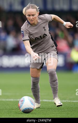 Everton FC v Spurs FC Barclays Womens Super League WALTON HALL PARK STADIUM, ANGLETERRE - 4 mai 2024 Matilda Vinberg de Tottenham Hotspur lors du match de Super League féminine Barclays entre Everton FC et Spurs FC au Walton Hall Park Stadium le 28 avril 2024 à Liverpool Angleterre. (Photo Alan Edwards) Banque D'Images