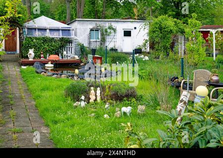 Jardin de lotissement, jardin de lotissement, jardin dans un jardin de lotissement, Leipzig, Saxe, Allemagne Banque D'Images