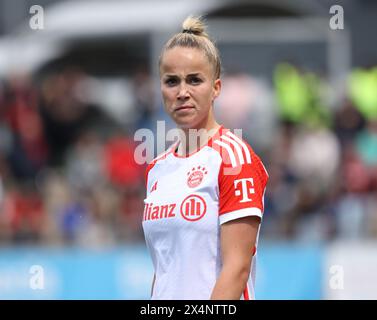 Giulia Gwinn (Munich), Leverkusen, Allemagne. 04 mai 2024. Bundesliga féminine, Journée 18, Bayer 04 Leverkusen - FC Bayern Munich. Crédit : Juergen Schwarz/Alamy Live News Banque D'Images