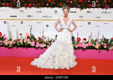 Franziska Knuppe BEI der 74. Verleihung des Deutschen Filmpreises 2024 im Theater am Potsdamer Platz. Berlin, 03.05.2024 Banque D'Images