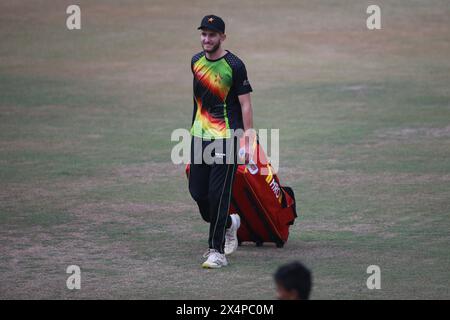 Zimbabwe T20 Team Players assiste à une séance d'entraînement au stade Zahur Ahmed Chowdhury, Chattogram, Bangladesh, le 2 mai 2024. Comme Zimbabwe tournée à Bang Banque D'Images