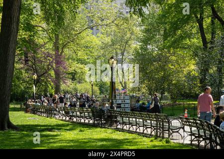 Central Park au printemps est très populaire, NYC, USA, 2024 Banque D'Images