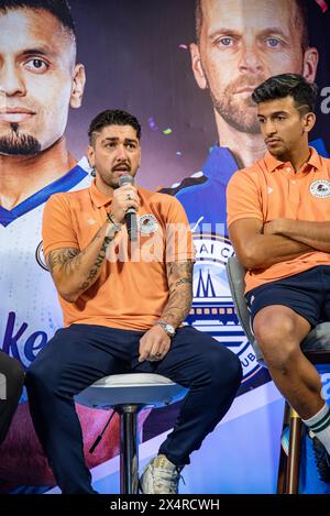 Kolkata, Inde. 03 mai 2024. Dimitri Petratos, joueur de MBSG, Sahal Abdul Samad. Conférence de presse avant match dans un hôtel luxueux avant la finale de la 10e Super League indienne 2023-24 de deux équipes finalistes ; Mohunbagan Super Giant (MBSG) et Mumbai City FC (MCFC). (Photo par Amlan Biswas/Pacific Press) crédit : Pacific Press Media production Corp./Alamy Live News Banque D'Images