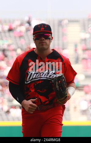 Mexico, Mexique. 04 mai 2024. Julián Ornelasr #31 des Diablos Rojos lors du match 2 de la série entre Guerreros de Oaxaca et les Diablos Rojos del México de la Ligue mexicaine de baseball (LMB) au stade Alfredo Harp Helú. Diablos Rojos a battu Guerreros de Oaxaca 12-2. Le 4 mai 2024 à Mexico, Mexique. (Photo de Carlos Santiago/ crédit : Eyepix Group/Alamy Live News Banque D'Images