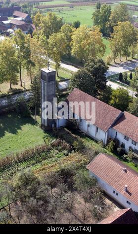 Église paroissiale du Sacré-cœur de Jésus à Ivanovo Selo, Croatie Banque D'Images