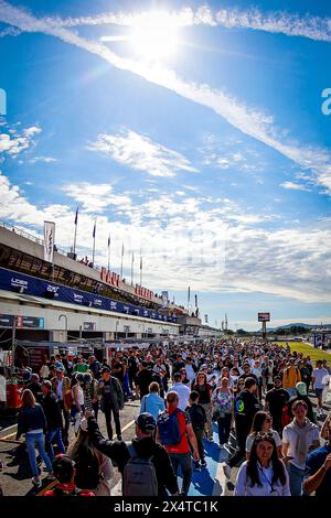 Le Castellet, France. 05 mai 2024. Ambiance pitlane, pit walk lors de la 2ème manche des European le Mans Series 2024 sur le circuit Paul Ricard du 3 au 5 mai 2024 au Castellet, France - photo Paulo Maria/DPPI crédit : DPPI Media/Alamy Live News Banque D'Images