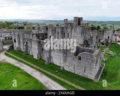 Photographie aérienne Château de Middleham North Yorkshire maison d'enfance du roi Richard III Banque D'Images