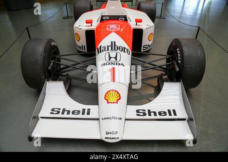 La McLaren Honda d'Ayrton Senna a été présentée lors de l'exposition 'Senna Forever' le 05 mai 2024 au Museo Nazionale dell'automobile à Turin, en Italie. Banque D'Images