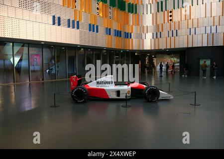 La McLaren Honda d'Ayrton Senna a été présentée lors de l'exposition 'Senna Forever' le 05 mai 2024 au Museo Nazionale dell'automobile à Turin, en Italie. Banque D'Images