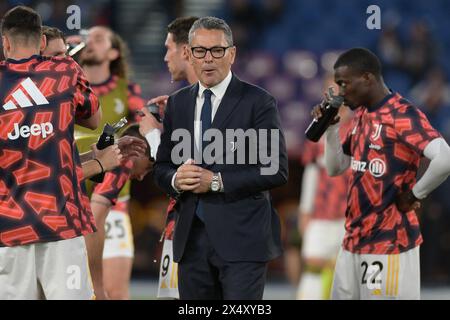 Stadio Olimpico, Rome, Italie. 5 mai 2024. Série A Football ; Roma versus Juventus ; Marco Landucci entraîneur adjoint du FC Juventus parle avec ses joueurs crédit : action plus Sports/Alamy Live News Banque D'Images