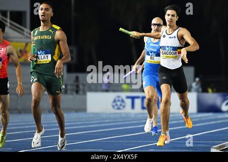 Nassau, Bahamas. 05 mai 2024. Le belge Jonathan Sacoor photographié lors de la finale masculine 4x400 m aux Relais mondiaux d'athlétisme de l'IAAF, dimanche 05 mai 2024, au stade national Thomas A. Robinson à Nassau, aux Bahamas. BELGA PHOTO ERIK VAN LEEUWEN crédit : Belga News Agency/Alamy Live News Banque D'Images