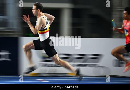 Nassau, Bahamas. 05 mai 2024. Le belge Robin Vanderbemden photographié lors de la finale du 4x400 m masculin aux Relais du monde d'athlétisme de l'IAAF, dimanche 05 mai 2024, au stade national Thomas A. Robinson à Nassau, aux Bahamas. BELGA PHOTO ERIK VAN LEEUWEN crédit : Belga News Agency/Alamy Live News Banque D'Images