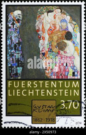 Mort et vie par Gustav Klimt sur timbre-poste Banque D'Images