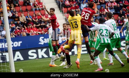 Pampelune, Espagne. 5 mai 2024. Sport. Football/Football. Match de football de la Liga EA Sports entre CA Osasuna et Real Betis joué au stade El Sadar à Pampelune (Espagne) le 5 mai 2024. Crédit : Inigo Alzugaray/cordon Press crédit : CORDON PRESS/Alamy Live News Banque D'Images