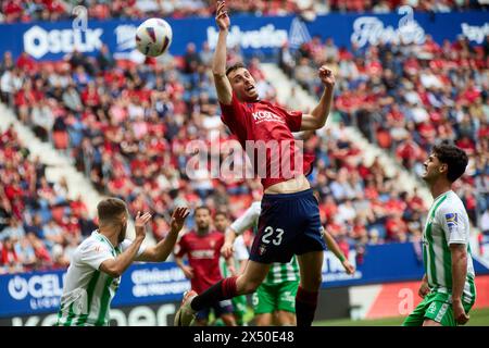 Pampelune, Espagne. 5 mai 2024. Sport. Football/Football. Raul Garcia (23. CA Osasuna) lors du match de football de la Liga EA Sports entre CA Osasuna et Real Betis a joué au stade El Sadar à Pampelune (Espagne) le 5 mai 2024. Crédit : Inigo Alzugaray/cordon Press crédit : CORDON PRESS/Alamy Live News Banque D'Images