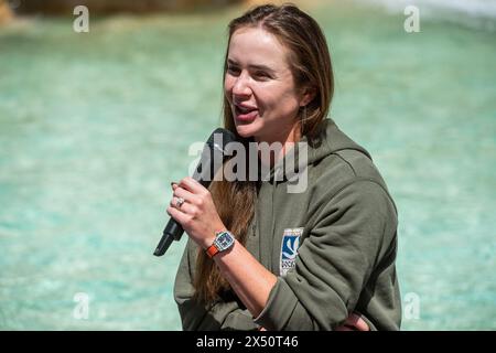 Roma, Italie. 06 mai 2024. Draw Ceremony, sorteggio per il cartellone maschile e femminile degli Internazionali di tennis a Roma. Nella foto il sorteggio svoltosi a Fontana di Trevi, Elina Svitolina, - Roma, Italia - Lunedì 6 Maggio 2024 (foto Valentina Stefanelli/LaPresse) tirage au sort pour le programme masculin et féminin des internationaux de tennis à Rome. Sur la photo le tirage au sort de la Fontaine de Trevi, Elina Svitolina- Rome, Italie - lundi 6 mai 2024 (photo Valentina Stefanelli/LaPresse) crédit : LaPresse/Alamy Live News Banque D'Images