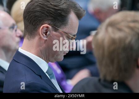 Berlin, Deutschland 06. - 08. Mai 2024 : 36. Parteitag der CDU Deutschlands IM Bild : Hendrik Wüst Ministerpräsident des Landes Nordrhein-Westfalen *** Berlin, Allemagne 06 08 mai 2024 36 Conférence du Parti de la CDU Allemagne en photo Hendrik Wüst Ministre Président de Rhénanie du Nord-Westphalie Copyright : xFotostandx/xReuhlx Banque D'Images