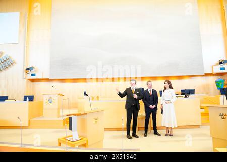 Stockholm, Danemark. 06 mai 2024. Le roi Frederick X et la reine Mary arrivent au Riksdag suédois et sont reçus par le président Andreas Norlén, à Stockholm le lundi 6 mai 2024. Lundi et mardi, le couple royal danois effectue sa première visite d’État en Suède. Lors de la visite d’Etat, le couple royal rencontrera entre autres des astronautes danois et suédois, visitera la station de la flotte Berga et assistera à un dîner de gala au Palais Royal. (Photo : IDA Marie Odgaard/Scanpix 2024) crédit : Ritzau/Alamy Live News Banque D'Images