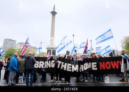 Strand, Londres, Royaume-Uni. 6 mai 2024. Marche des vivants, Yom Hashoah, jour du souvenir de l'Holocauste. Credit : Matthew Chattle/Alamy Live News Banque D'Images
