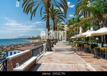 Marbella, Espagne - 6 septembre 2019 : Paseo Maritimo 1/2 Banque D'Images