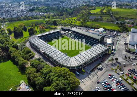 Vue aérienne générale du stade Home Park, domicile de l'équipe de championnat de la Ligue anglaise de football Plymouth Argyle, à Plymouth dans le Devon, Royaume-Uni. Banque D'Images