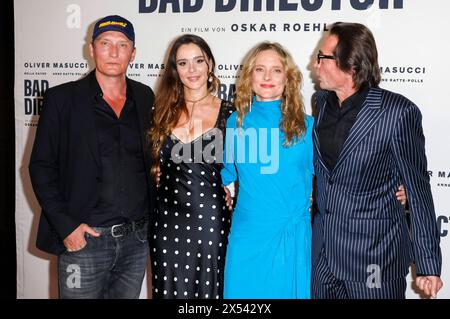 Oliver Masucci, Bella Dayne, Anne Ratte-Polle und Oskar Roehler BEI der Premiere des Kinofilms Bad réalisateur im CineNova. Köln, 06.05.2024 *** Oliver Masucci, Bella Dayne, Anne Ratte Polle et Oskar Roehler lors de la première du long métrage Bad Director au CineNova Cologne, 06 05 2024 Foto:XR.xSchmiegeltx/xFuturexImagex Director 4507 Banque D'Images