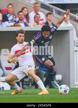 Stuttgart, Allemagne. 04 mai 2024. Leonidas Stergiou VFB 20 Competition for the ball, tackling, duel, header, zweikampf, action, lutte contre Serge GNABRY, FCB 7 dans le match VFB STUTTGART - FC BAYERN MUENCHEN 3-1 le 4 mai 2024 à Stuttgart, Allemagne. Saison 2023/2024, 1.Bundesliga, journée 32, 32.Spieltag, Muenchen, Munich photographe : ddp images/STAR-images - LA RÉGLEMENTATION DFL INTERDIT TOUTE UTILISATION DE PHOTOGRAPHIES comme SÉQUENCES D'IMAGES et/ou QUASI-VIDÉO - crédit : ddp Media GmbH/Alamy Live News Banque D'Images